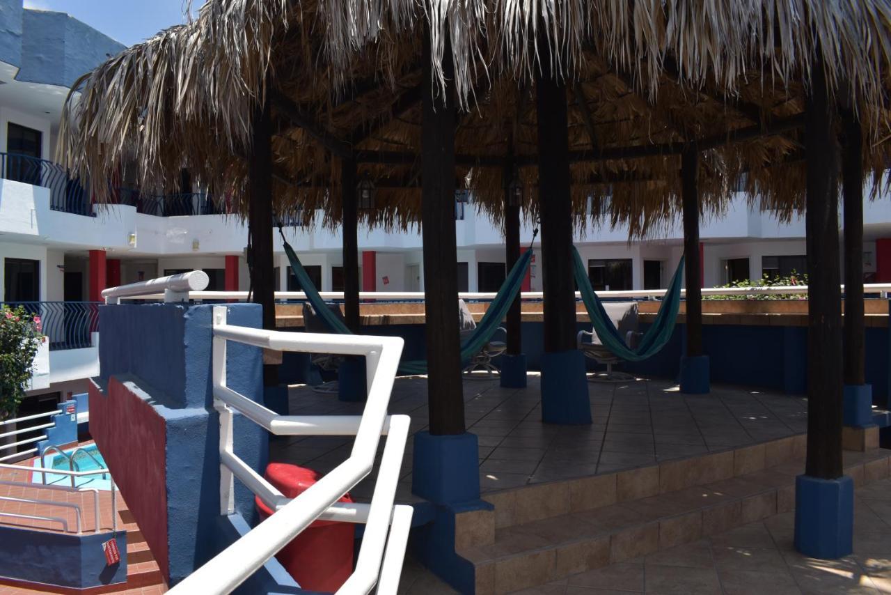 Hotel Mediterraneo Rosarito Extérieur photo