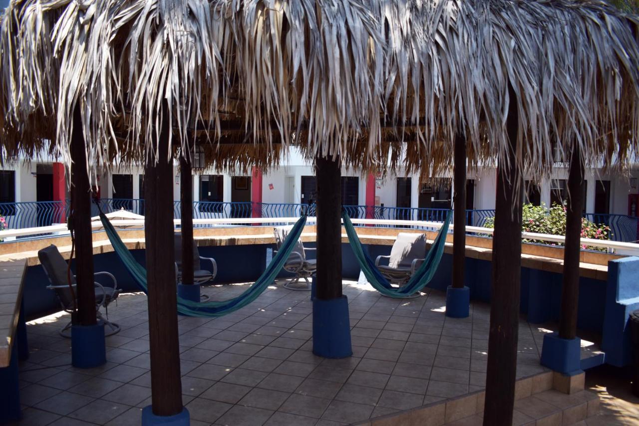 Hotel Mediterraneo Rosarito Extérieur photo
