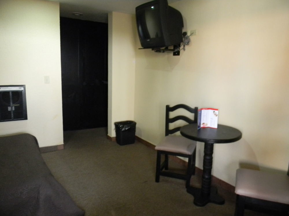 Hotel Mediterraneo Rosarito Extérieur photo