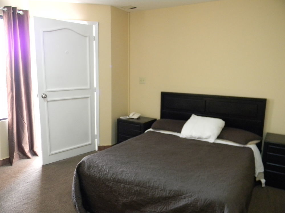 Hotel Mediterraneo Rosarito Extérieur photo