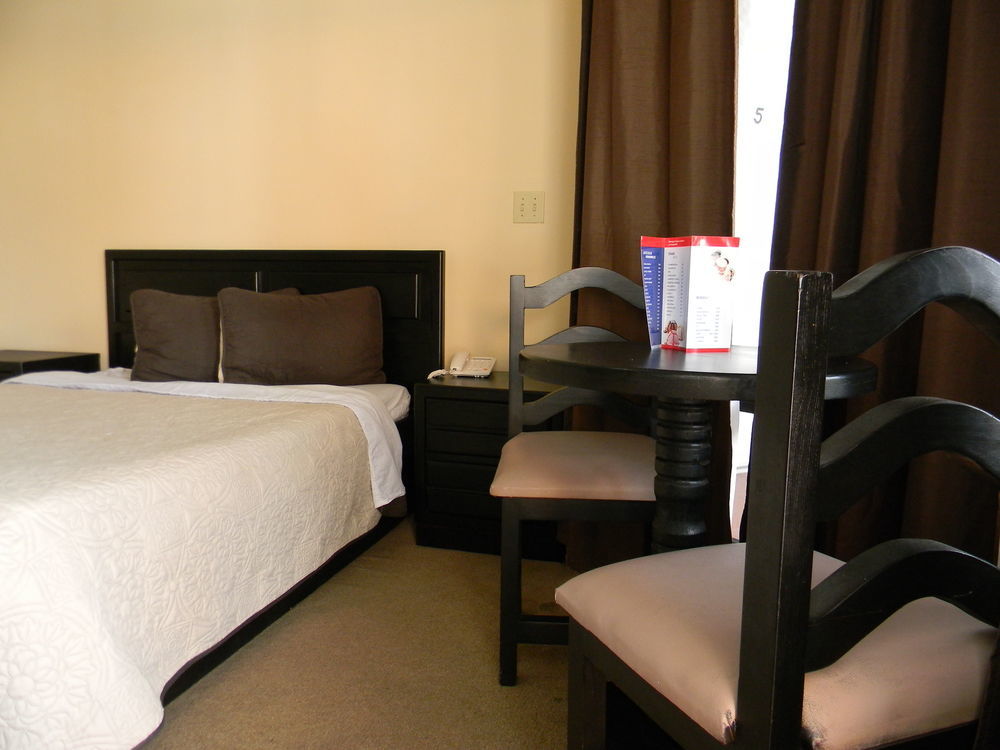 Hotel Mediterraneo Rosarito Extérieur photo